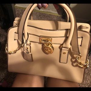 MICHAEL KORS HANDBAG